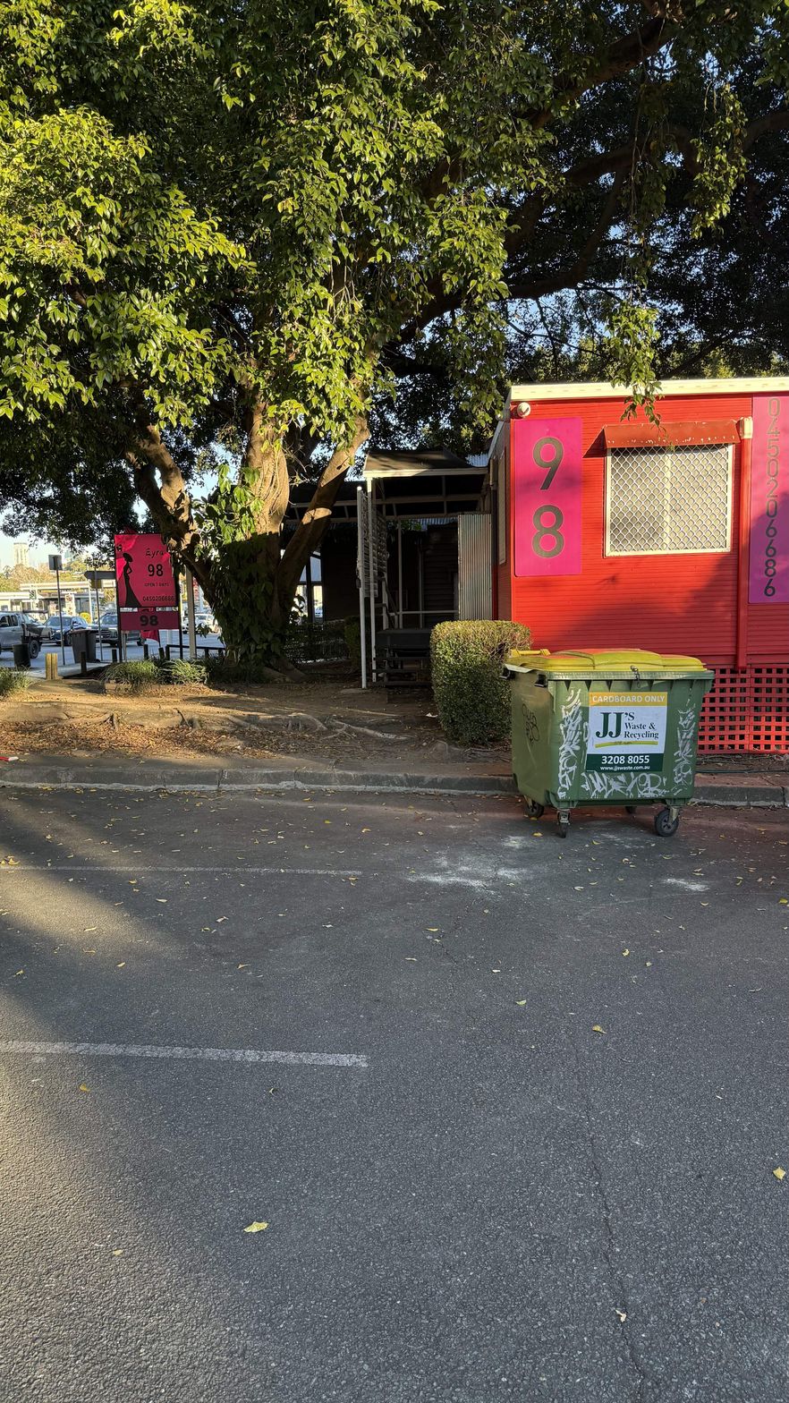 Eyra Massage Shop Exterior